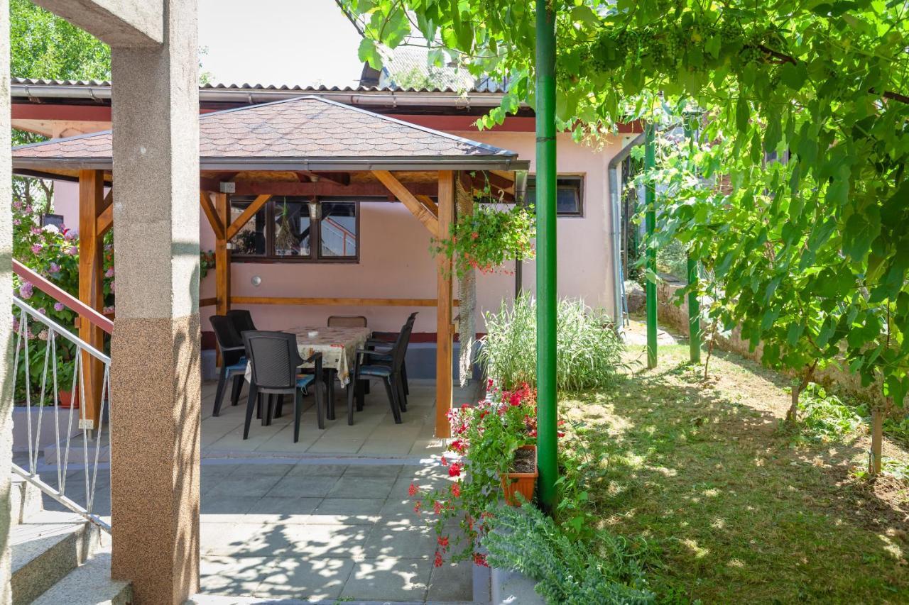 Apartment Zalac Slunj Εξωτερικό φωτογραφία